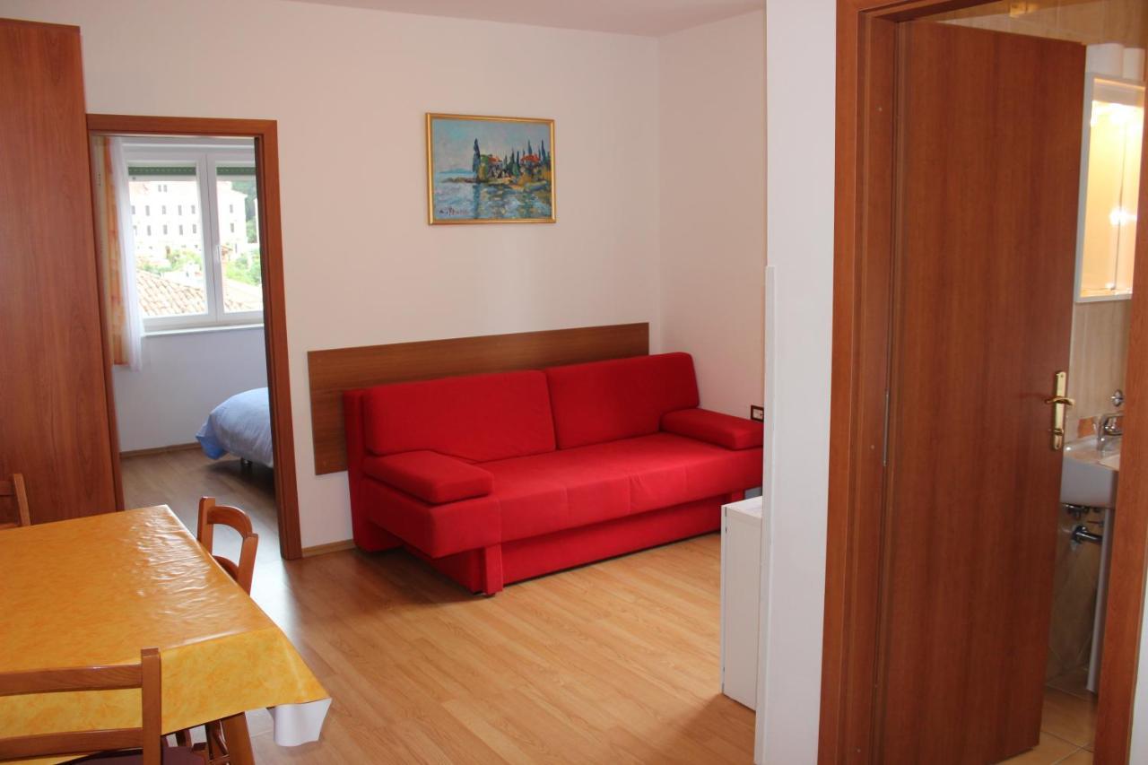 Apartments And Rooms Liburnija Opatija Exterior photo