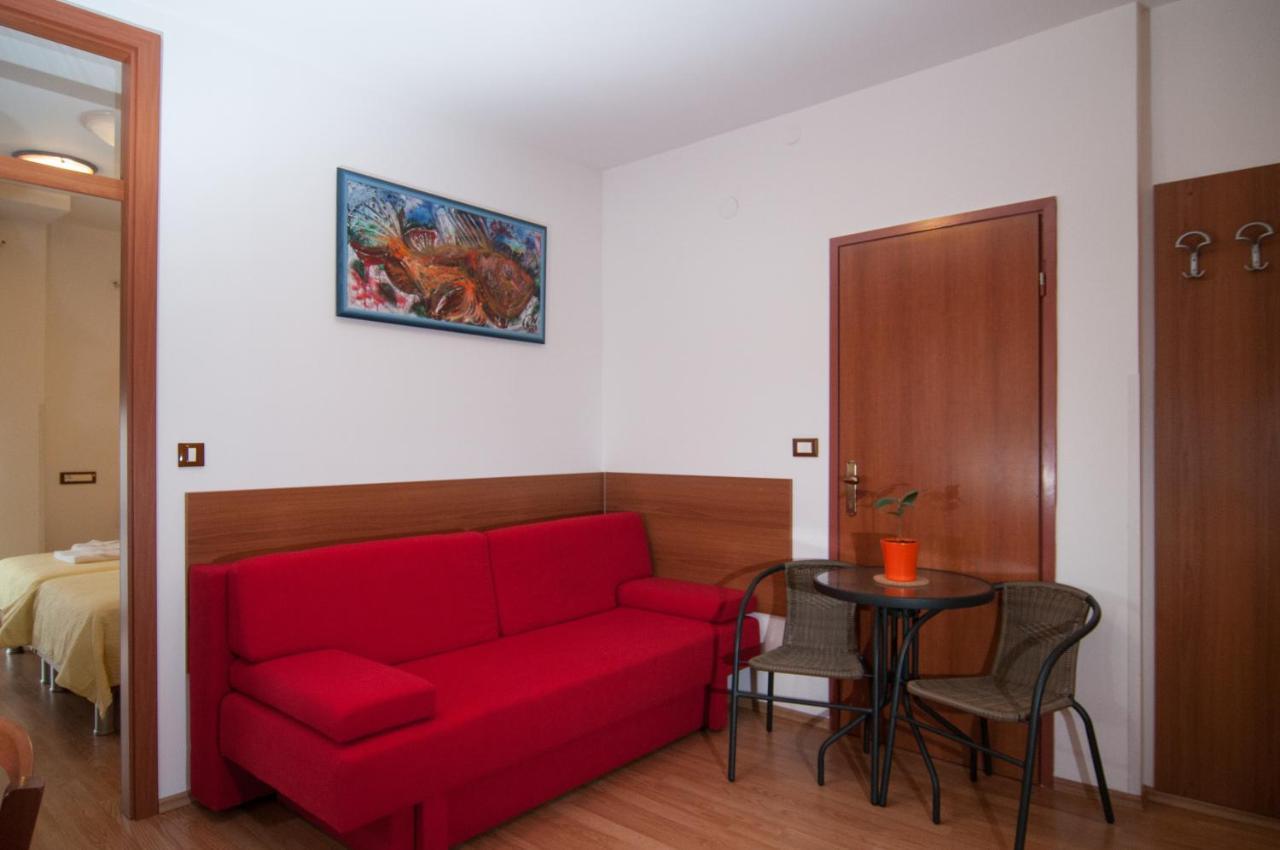 Apartments And Rooms Liburnija Opatija Exterior photo