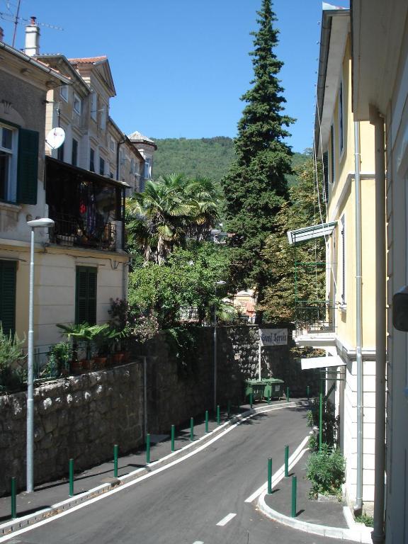 Apartments And Rooms Liburnija Opatija Exterior photo