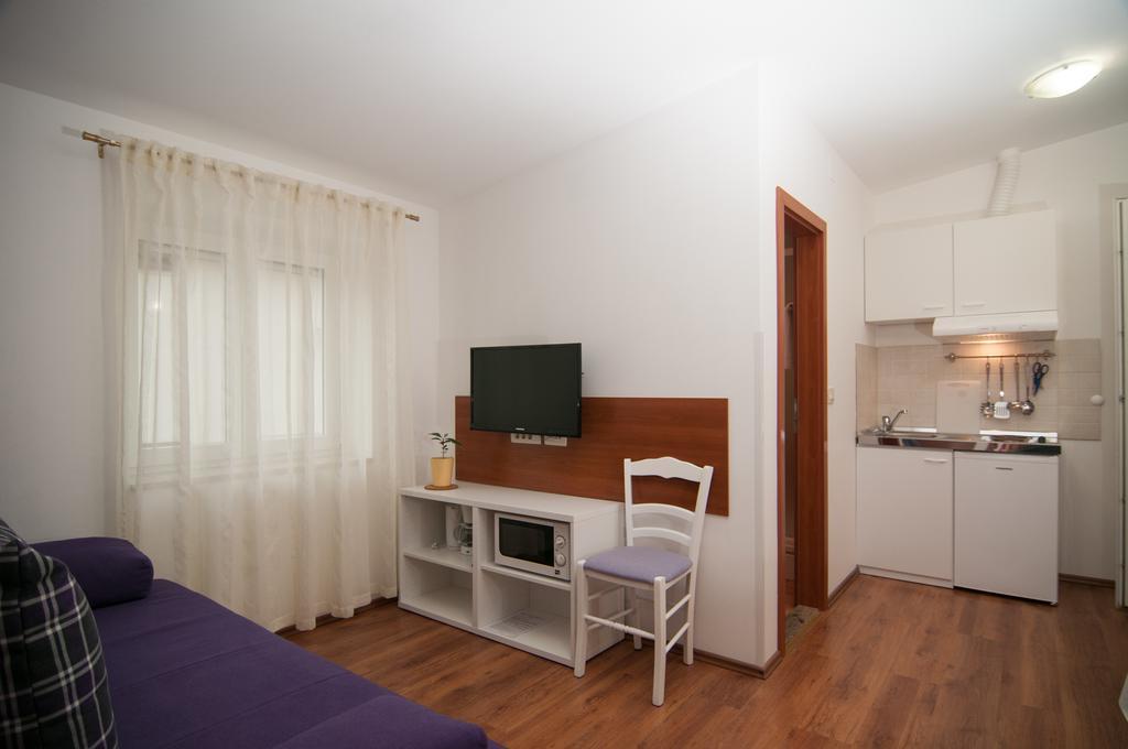 Apartments And Rooms Liburnija Opatija Exterior photo