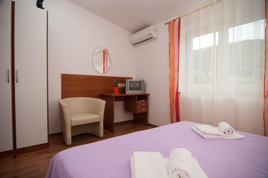 Apartments And Rooms Liburnija Opatija Exterior photo