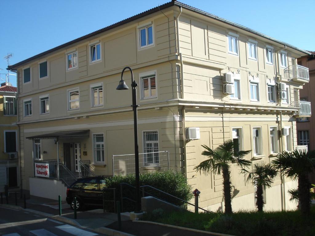 Apartments And Rooms Liburnija Opatija Exterior photo