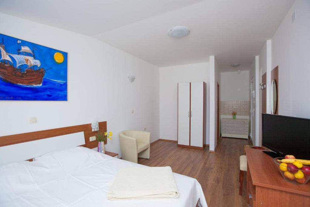 Apartments And Rooms Liburnija Opatija Room photo