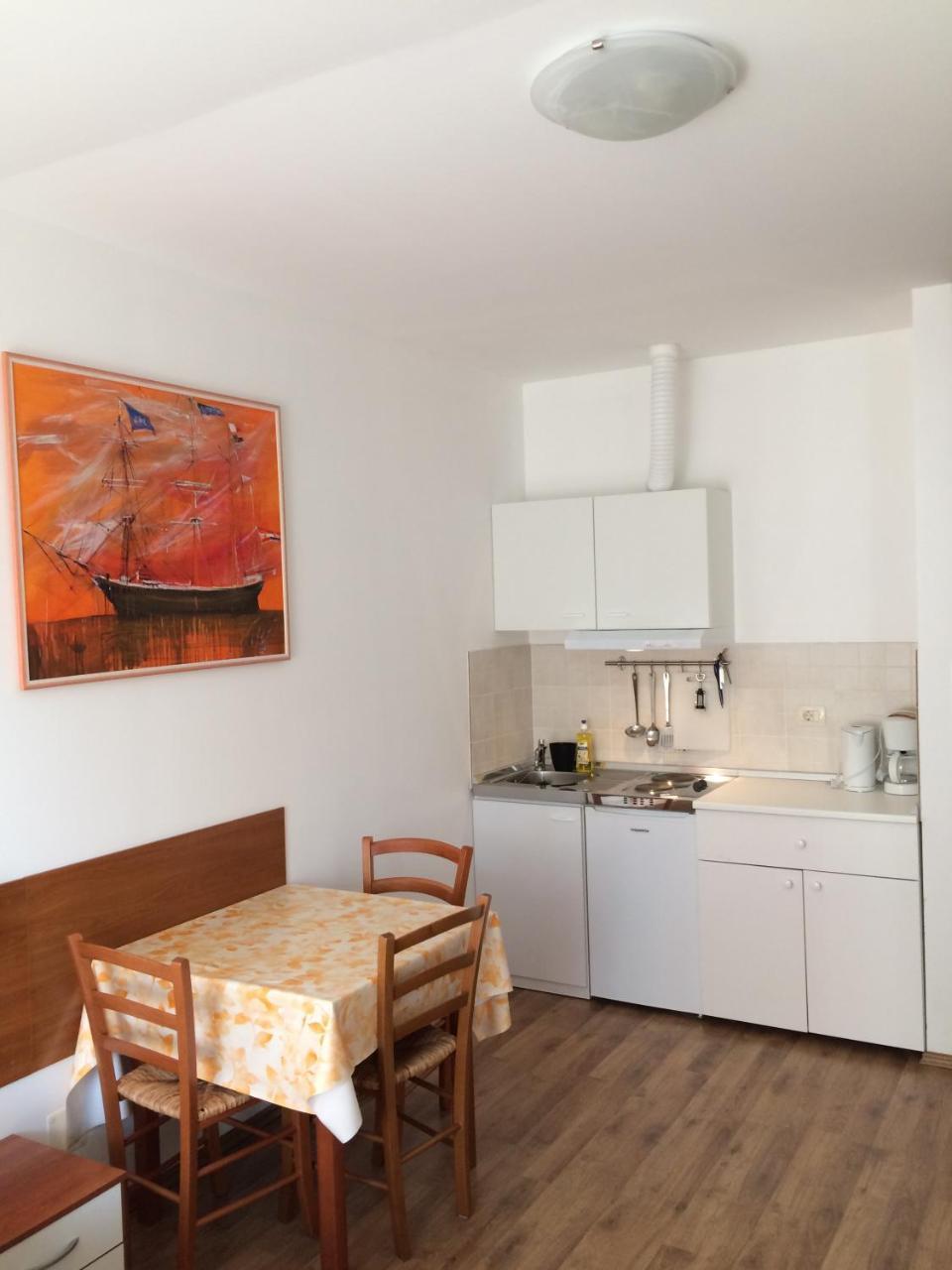 Apartments And Rooms Liburnija Opatija Exterior photo