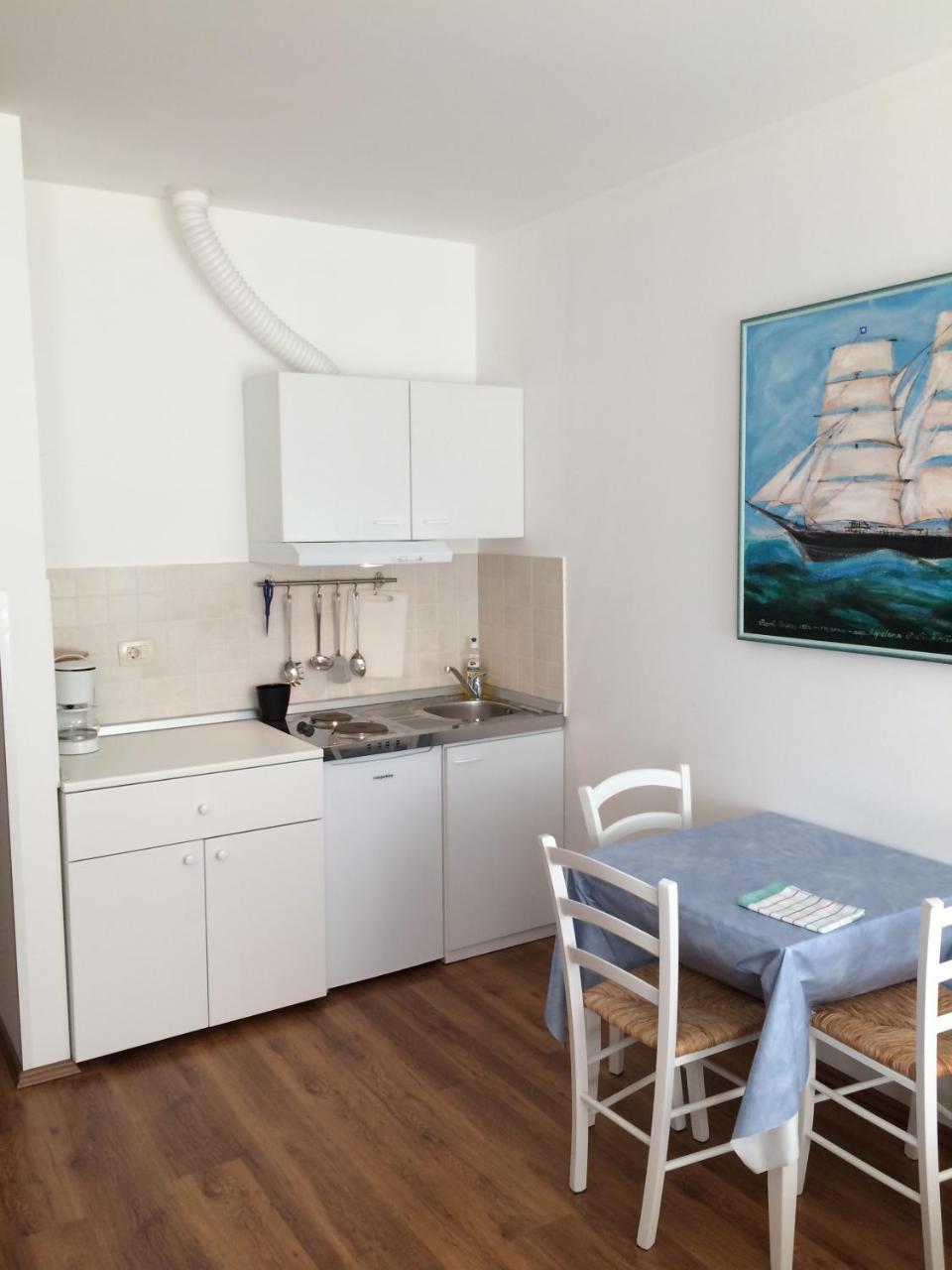 Apartments And Rooms Liburnija Opatija Exterior photo